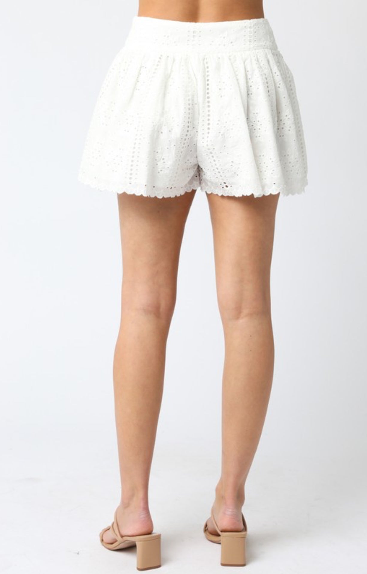 Embroidery Wide Leg Shorts